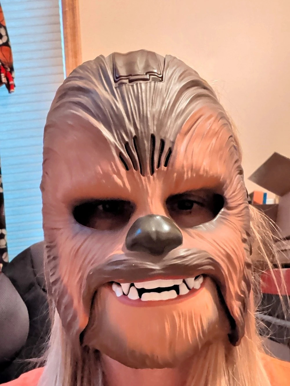 Hasbro Star Wars The Force Awakens Chewbacca Electronic Mask Brown & Black